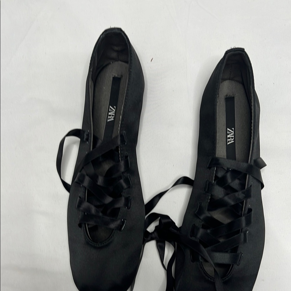 Zara Black Women's Shoes. Be a Ballerina